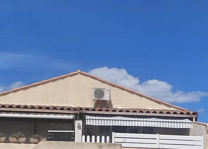 Appartement Jade Dans Residence Proche Tennis/ Centre Naturiste