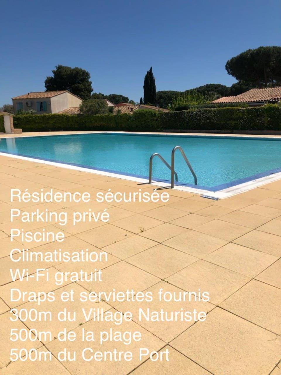 Appartement Jade Dans Résidence Proche Tennis/ Centre Naturiste Agde